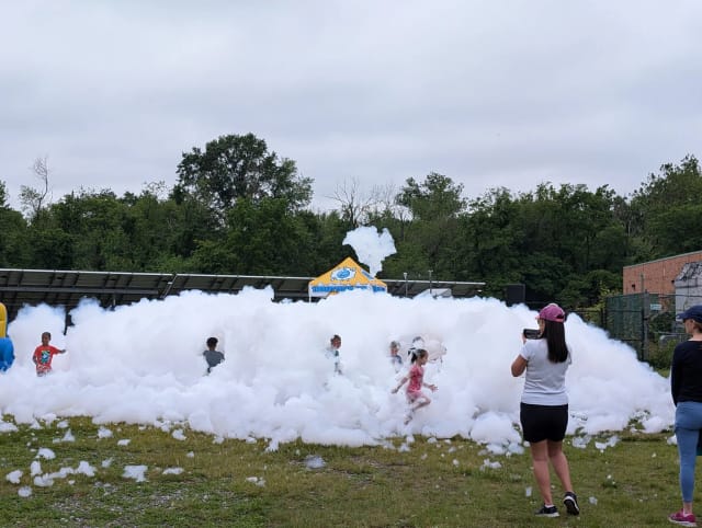 kids playing at a school field day event in South Jersey NJ
